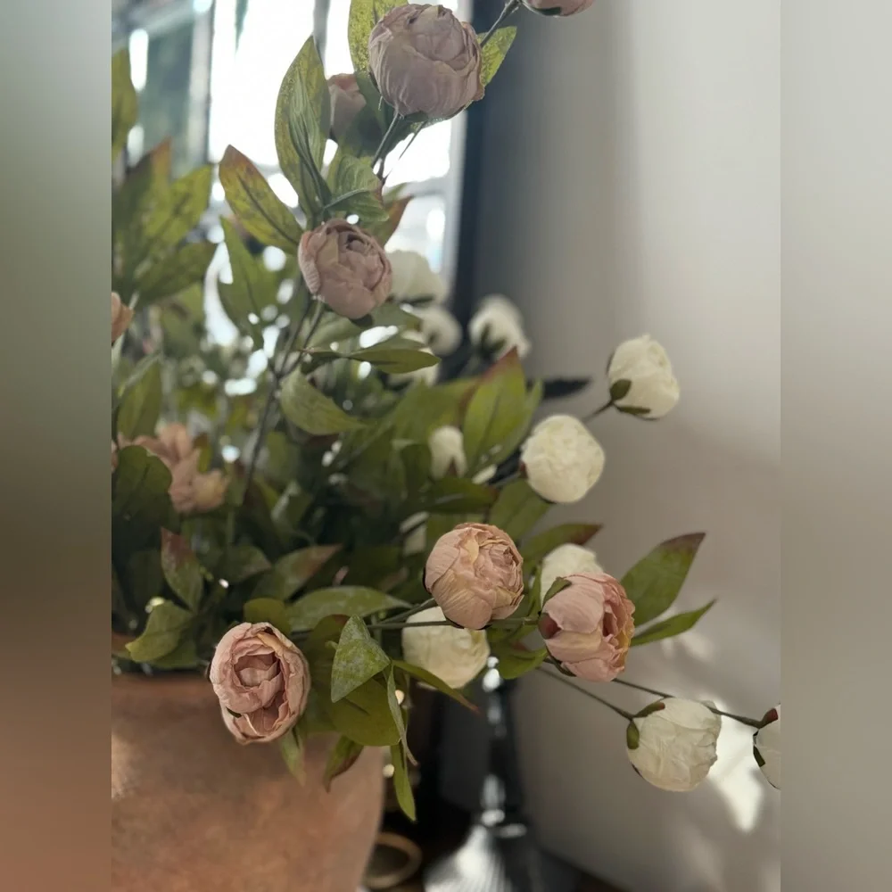8/: Tan Peony Stem by Ashland 8 stems only / Color : tan